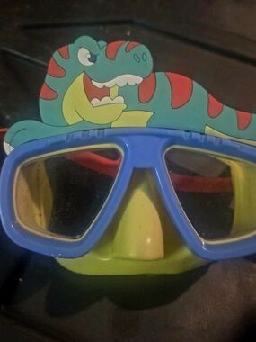 Kids Dinosaur Swim Mask in Blue, Green & Red